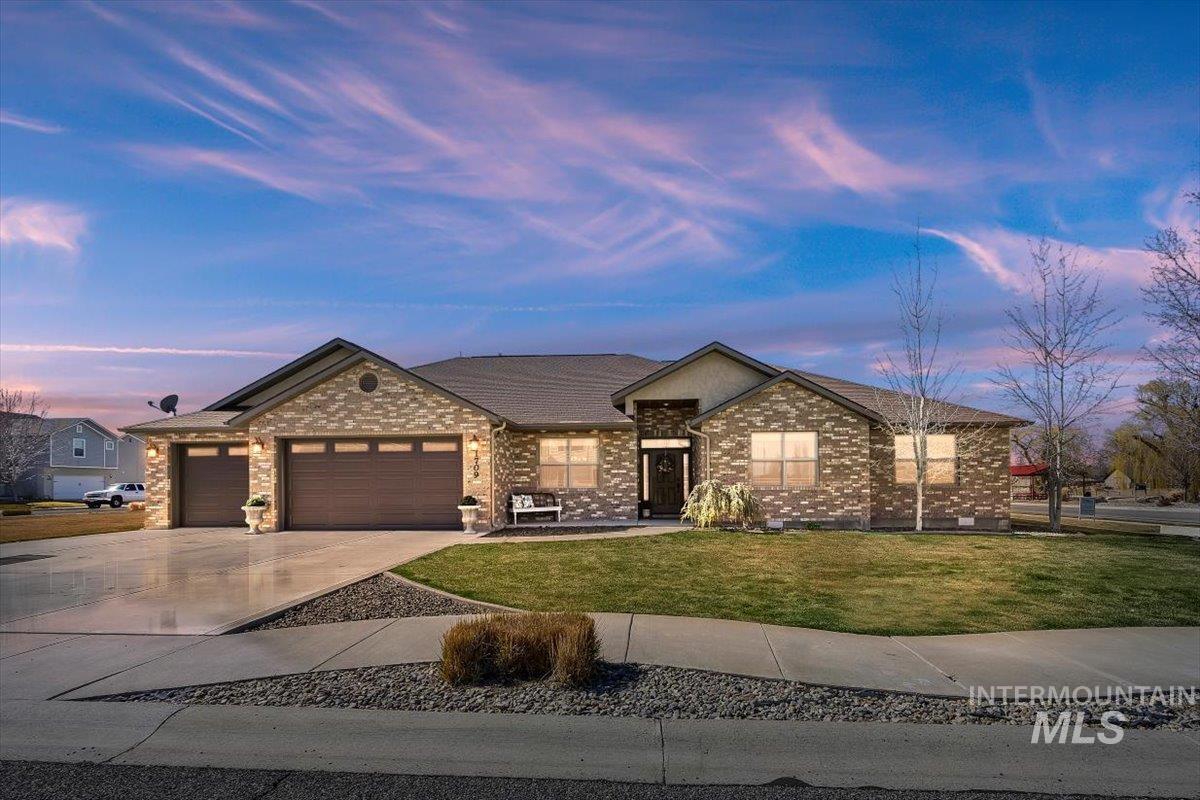 1709 N McKinley St, Jerome, Idaho 83338, 4 Bedrooms, 2 Bathrooms, Residential For Sale, Price $514,900, 98977482