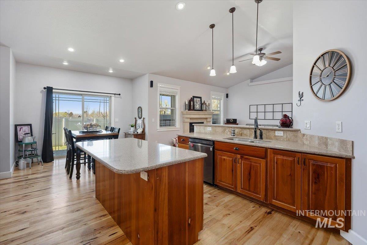 1709 N McKinley St, Jerome, Idaho 83338, 4 Bedrooms, 2 Bathrooms, Residential For Sale, Price $514,900, 98977482