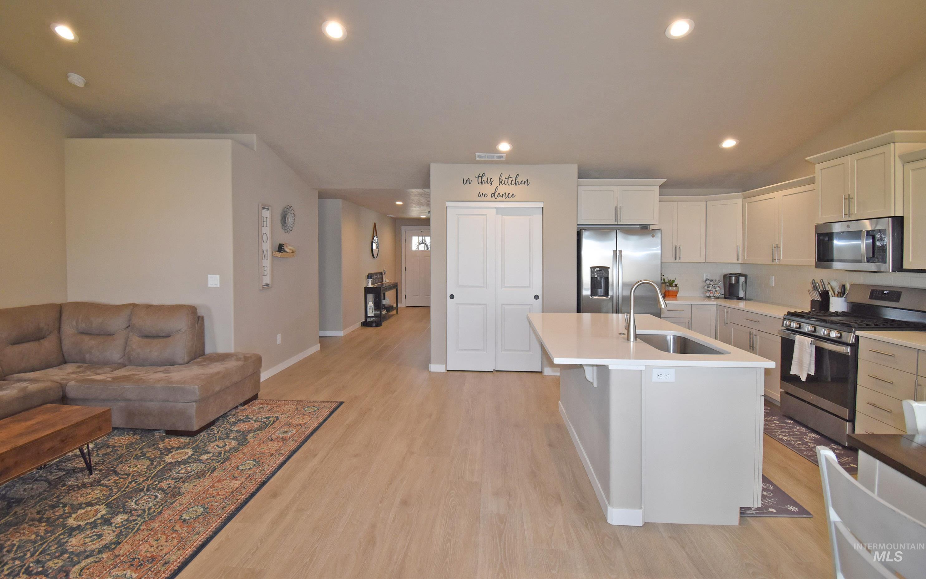 2428 Legacy Court, Clarkston, Washington 99403, 3 Bedrooms, 2 Bathrooms, Residential For Sale, Price $415,000, 98977484