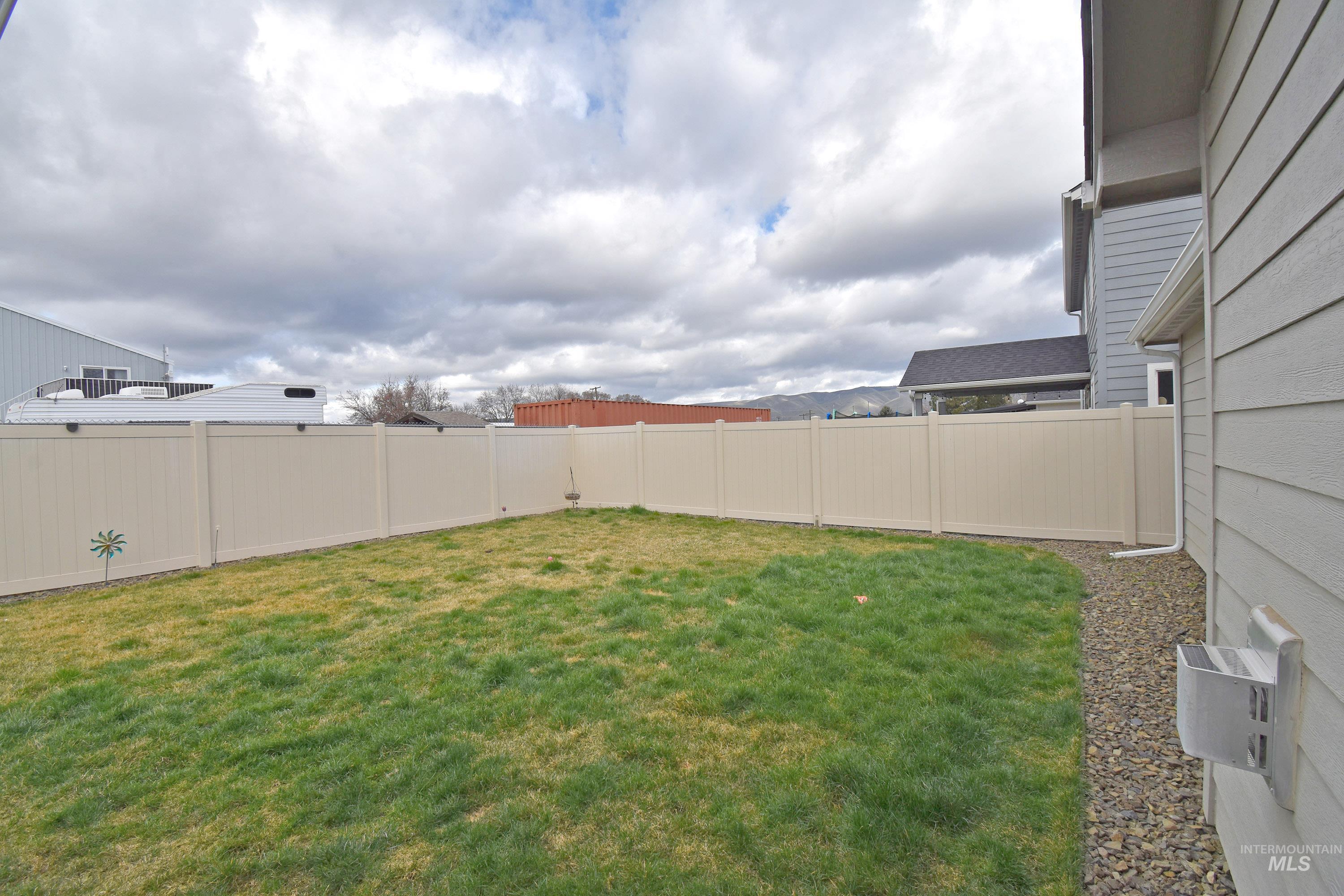 2428 Legacy Court, Clarkston, Washington 99403, 3 Bedrooms, 2 Bathrooms, Residential For Sale, Price $415,000, 98977484