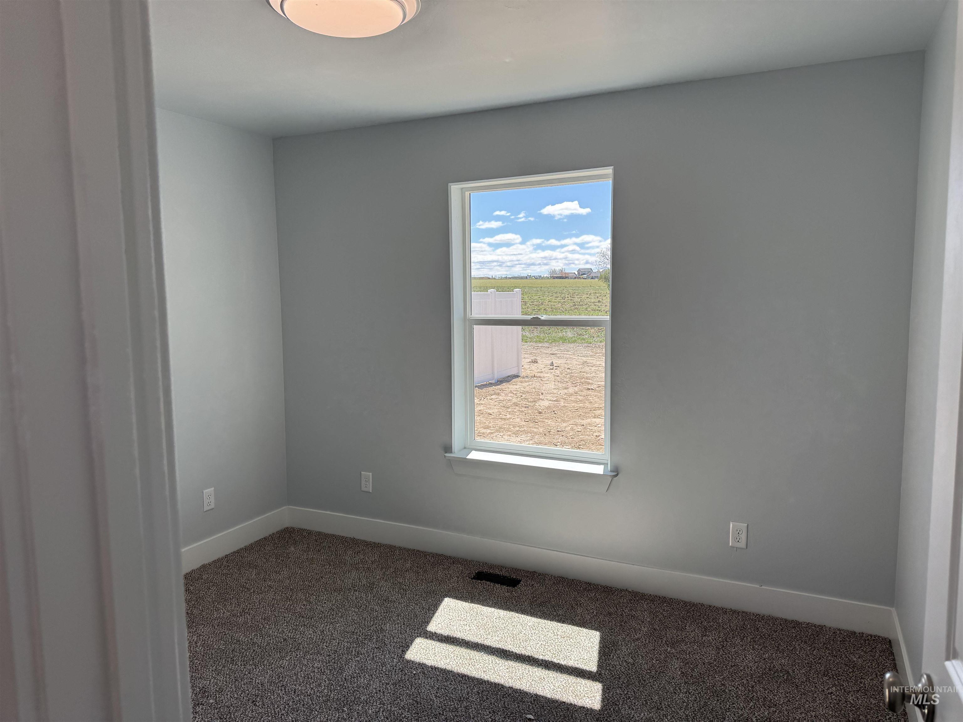 1505 Tverdy Lane, Buhl, Idaho 83316, 3 Bedrooms, 2 Bathrooms, Residential For Sale, Price $380,000,MLS 98977485