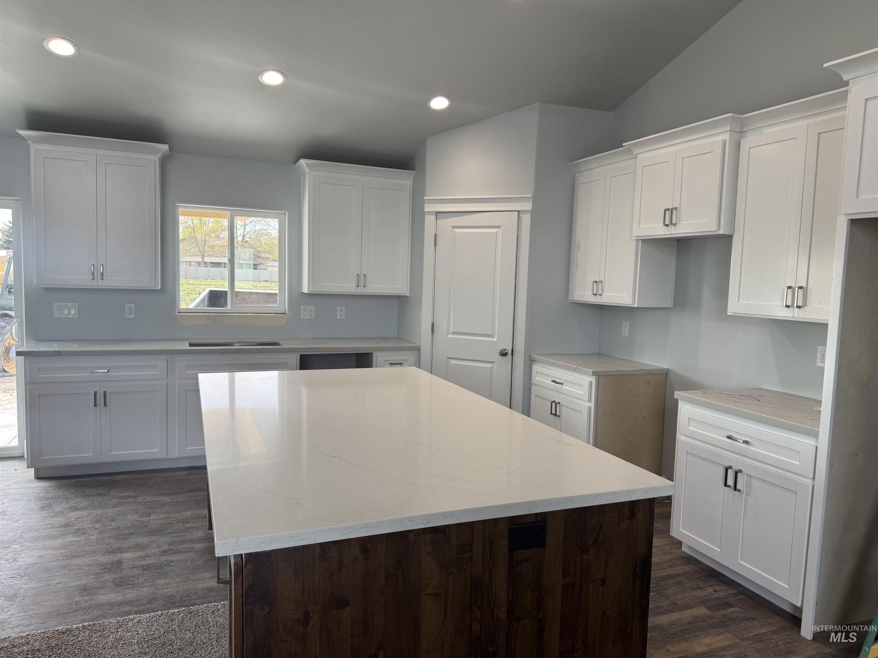 1505 Tverdy Lane, Buhl, Idaho 83316, 3 Bedrooms, 2 Bathrooms, Residential For Sale, Price $380,000,MLS 98977485