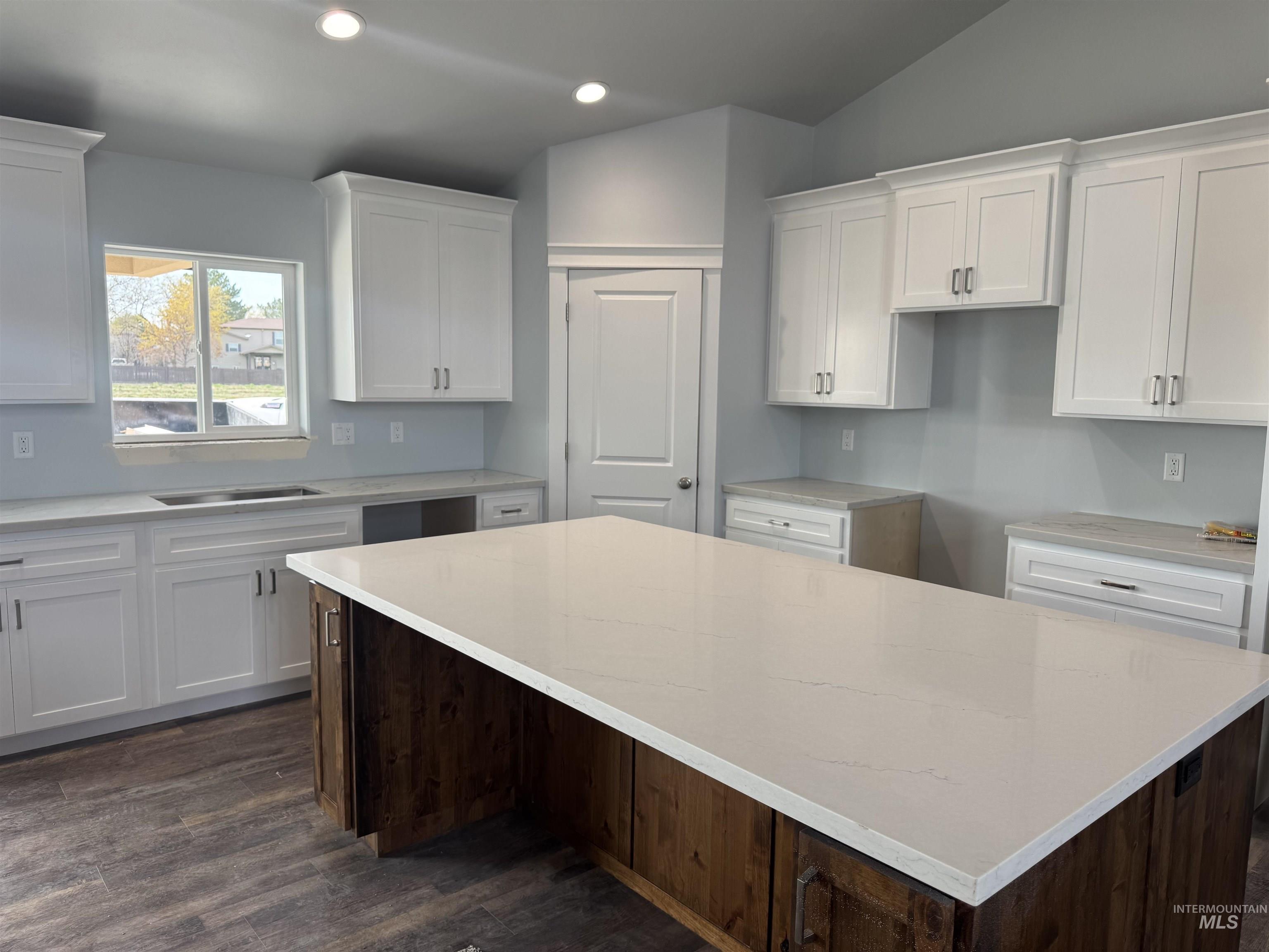 1505 Tverdy Lane, Buhl, Idaho 83316, 3 Bedrooms, 2 Bathrooms, Residential For Sale, Price $380,000,MLS 98977485