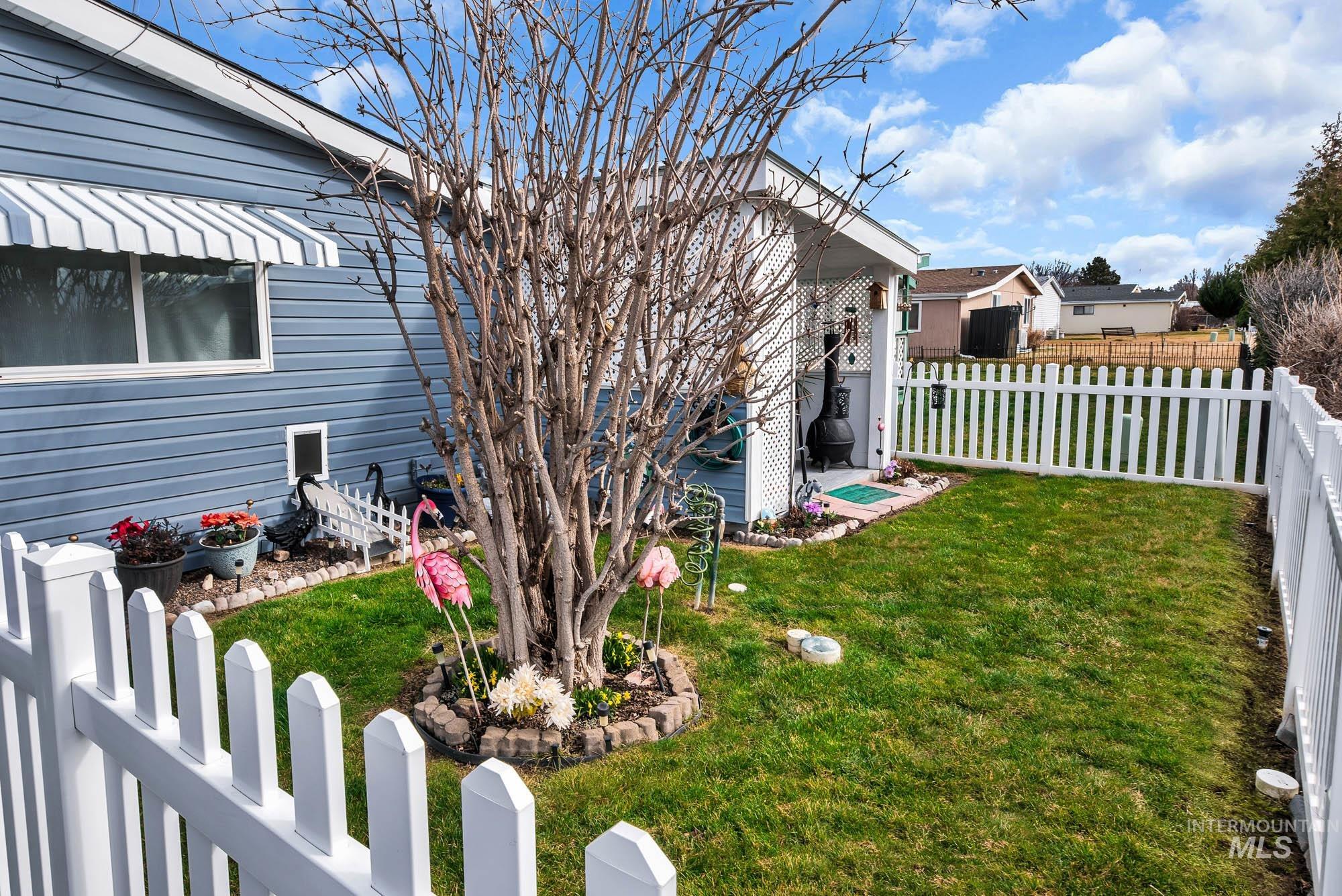 1907 W Flamingo Ave, Nampa, Idaho 83651, 3 Bedrooms, 2 Bathrooms, Residential For Sale, Price $175,000, 98977488