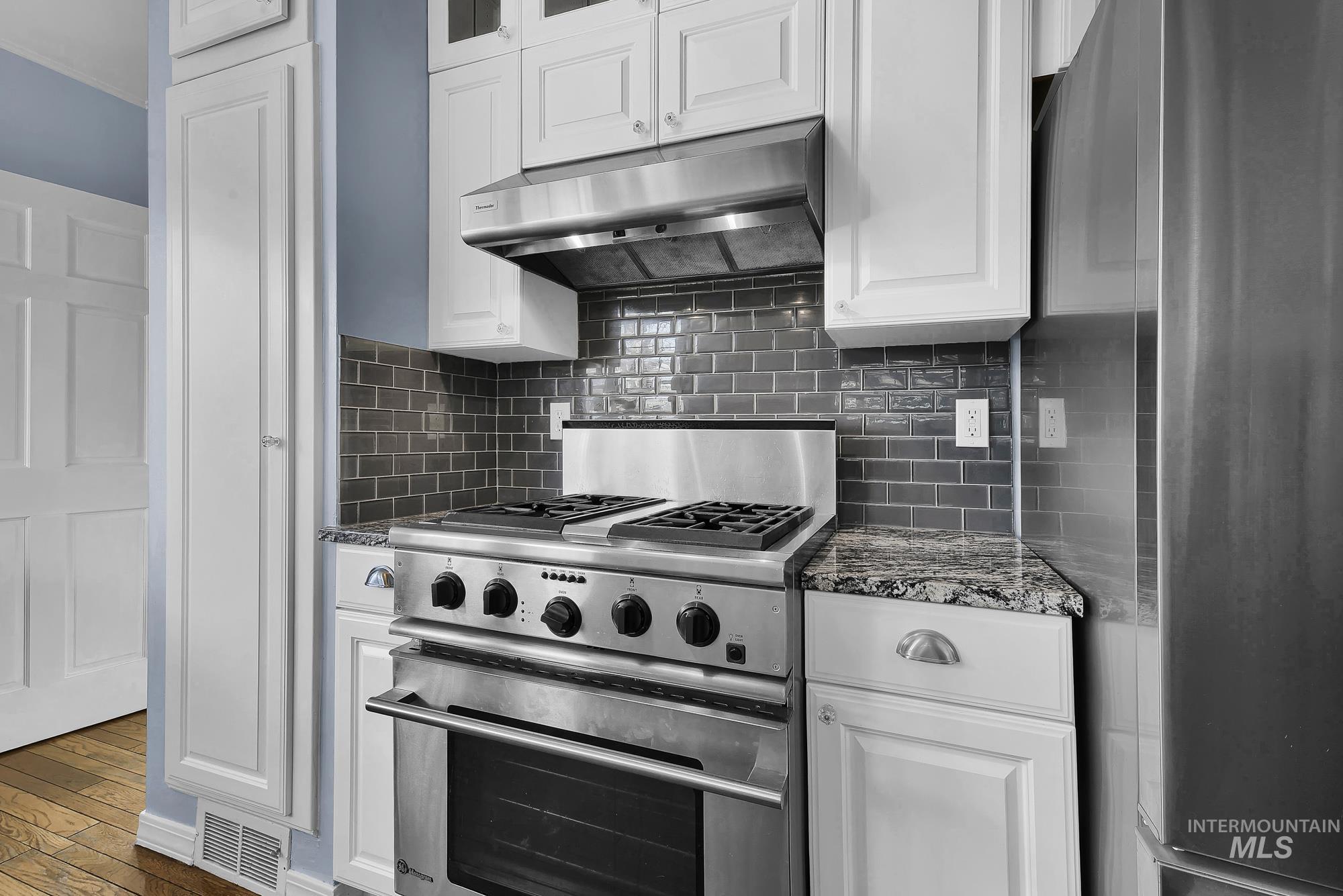 1406 N Harrison Blvd, Boise, Idaho 83702, 4 Bedrooms, 3.5 Bathrooms, Residential For Sale, Price $1,250,000, 98977492