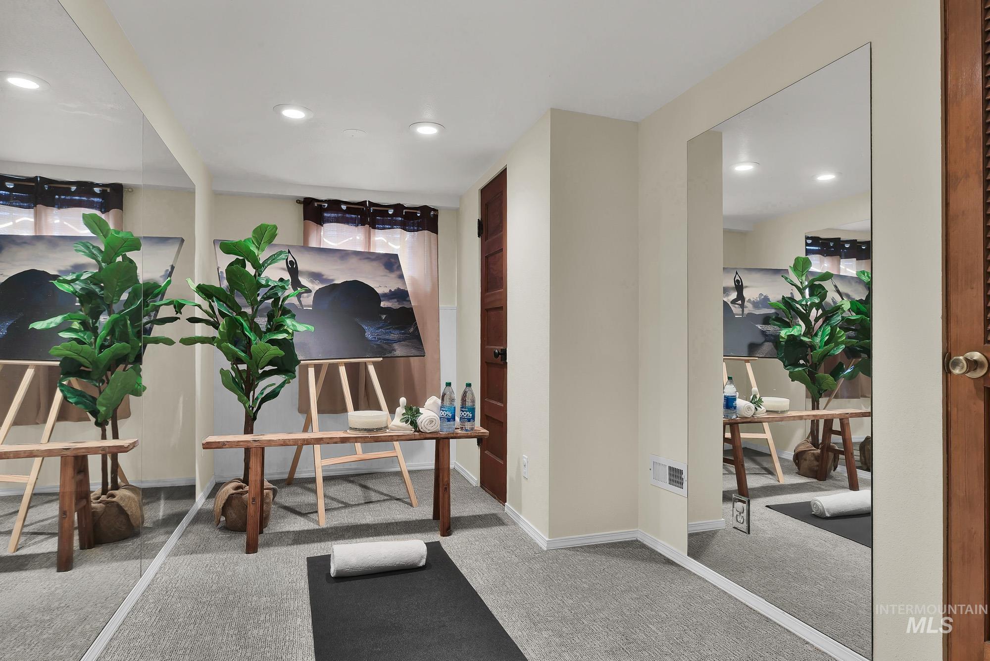 1406 N Harrison Blvd, Boise, Idaho 83702, 4 Bedrooms, 3.5 Bathrooms, Residential For Sale, Price $1,250,000, 98977492