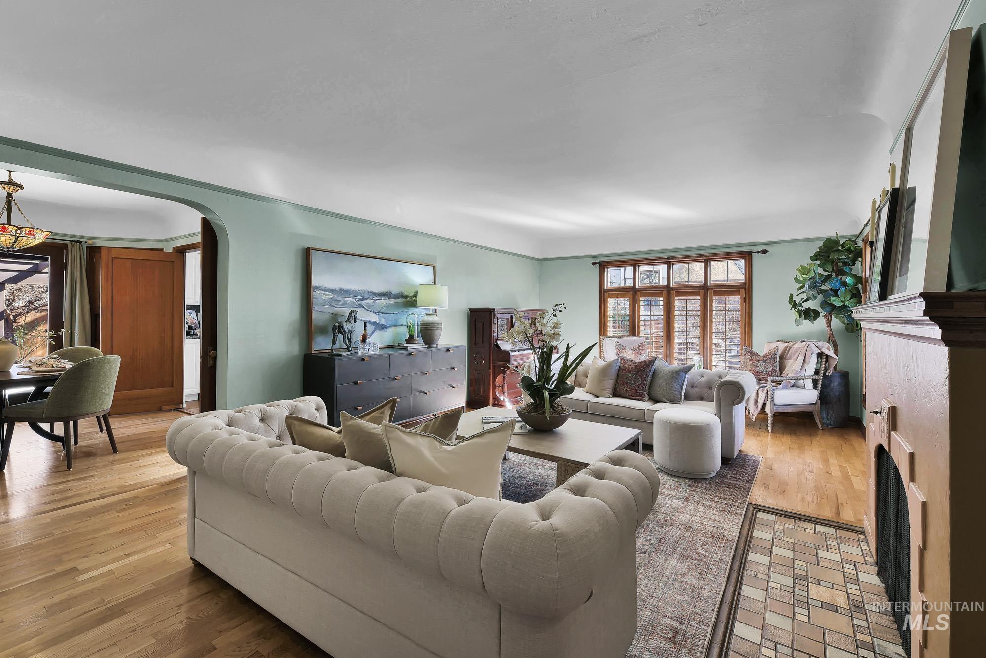 1406 N Harrison Blvd, Boise, Idaho 83702, 4 Bedrooms, 3.5 Bathrooms, Residential For Sale, Price $1,250,000, 98977492