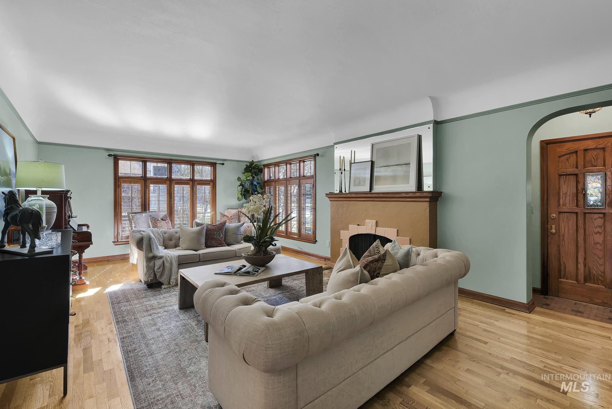 1406 N Harrison Blvd, Boise, Idaho 83702, 4 Bedrooms, 3.5 Bathrooms, Residential For Sale, Price $1,250,000, 98977492