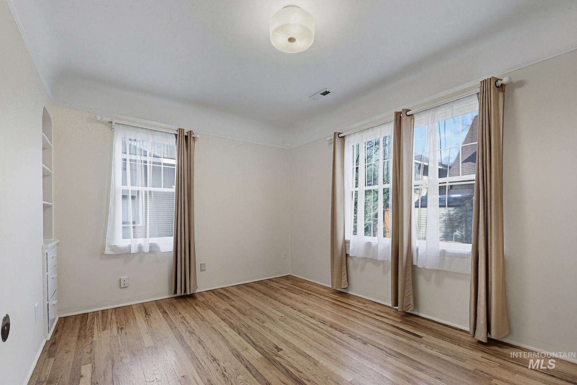 1406 N Harrison Blvd, Boise, Idaho 83702, 4 Bedrooms, 3.5 Bathrooms, Residential For Sale, Price $1,250,000, 98977492