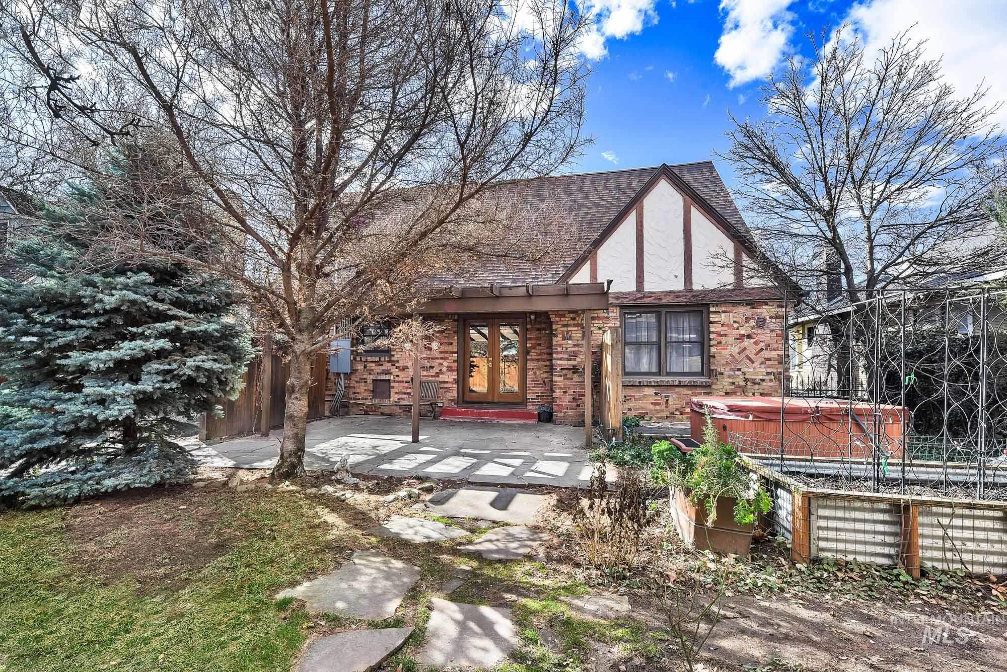 1406 N Harrison Blvd, Boise, Idaho 83702, 4 Bedrooms, 3.5 Bathrooms, Residential For Sale, Price $1,250,000, 98977492