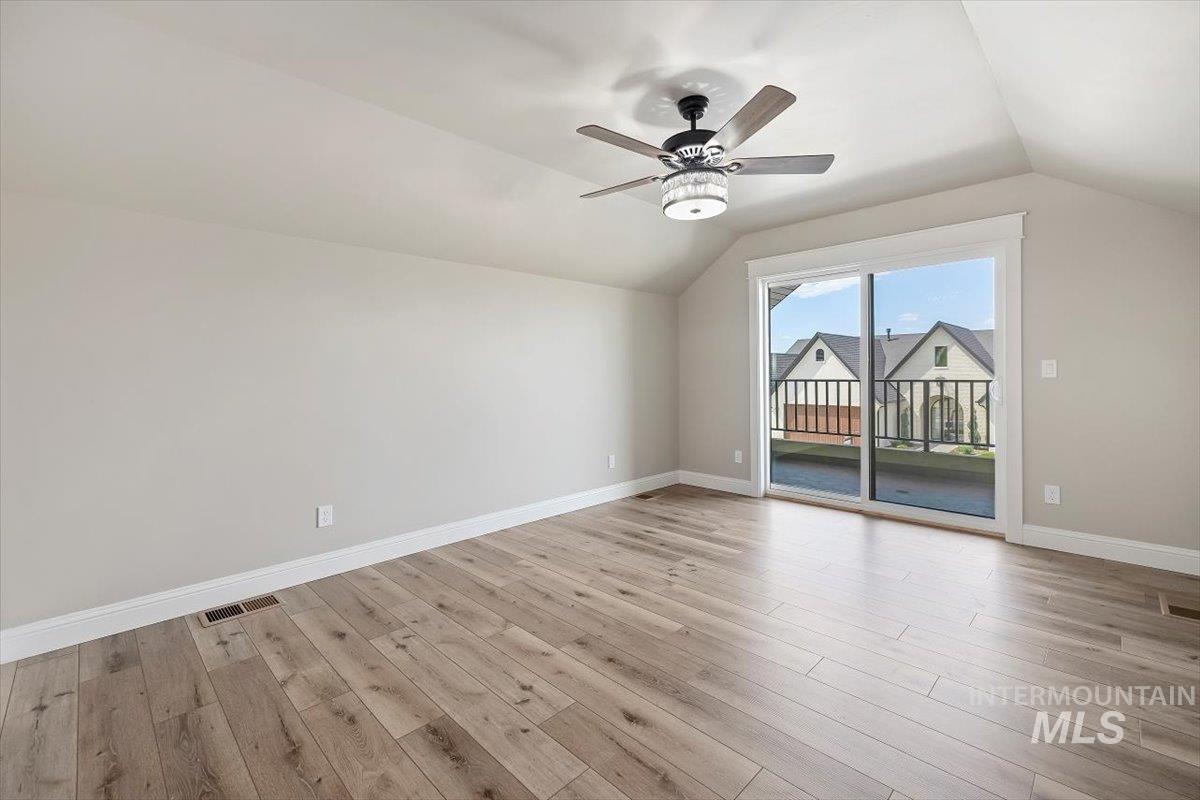 584 Canyon Falls, Twin Falls, Idaho 83301, 3 Bedrooms, 2 Bathrooms, Residential For Sale, Price $670,000, 98977493