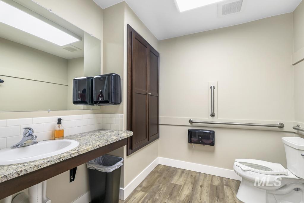 209 Washington St N, Twin Falls, Idaho 83301, Business/Commercial For Sale, Price $26,400,MLS 98977495