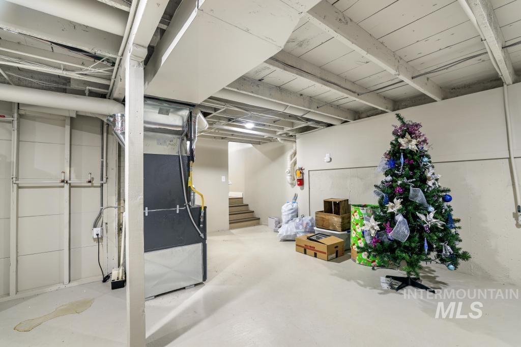 209 Washington St N, Twin Falls, Idaho 83301, Business/Commercial For Sale, Price $26,400,MLS 98977495