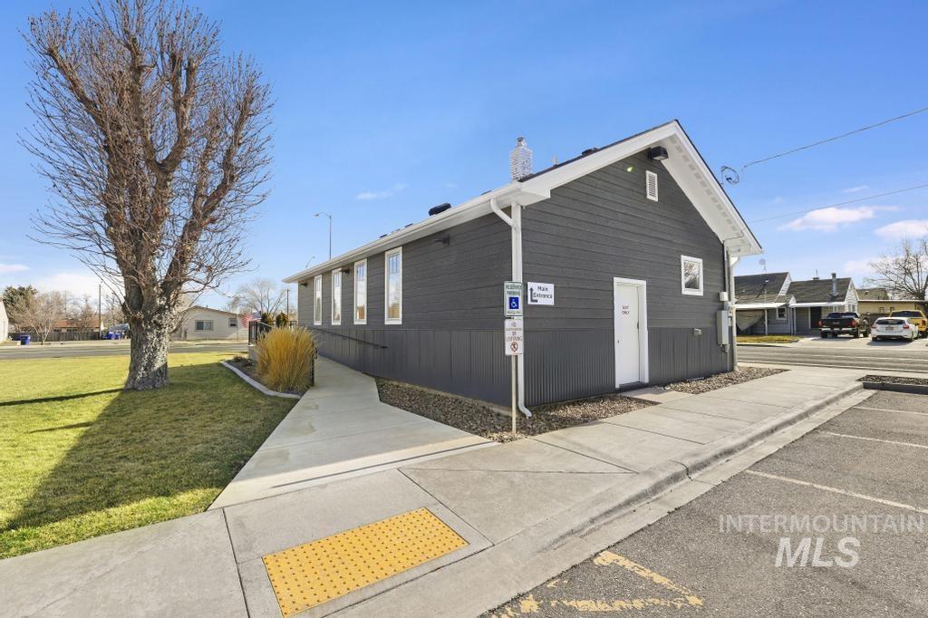 209 Washington St N, Twin Falls, Idaho 83301, Business/Commercial For Sale, Price $26,400,MLS 98977495