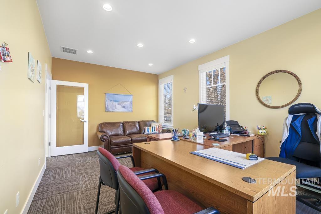 209 Washington St N, Twin Falls, Idaho 83301, Business/Commercial For Sale, Price $26,400,MLS 98977495