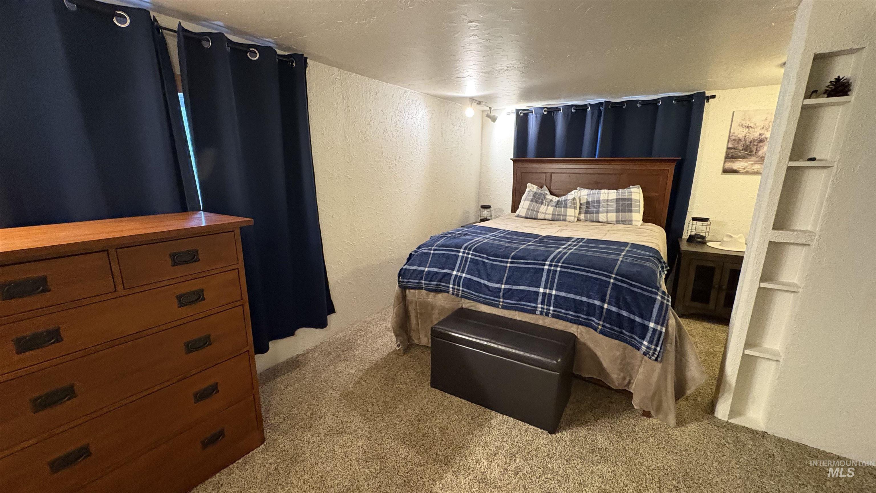 217 Holiday Dr, Garden Valley, Idaho 83622, 3 Bedrooms, 1 Bathroom, Residential For Sale, Price $225,000,MLS 98977499