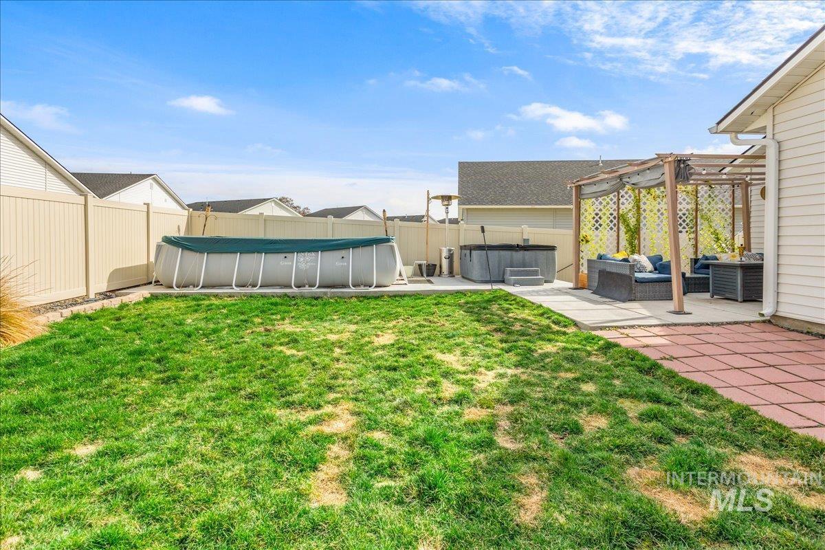 19684 Newell Way, Caldwell, Idaho 83605, 3 Bedrooms, 2 Bathrooms, Residential For Sale, Price $385,000, 98977507