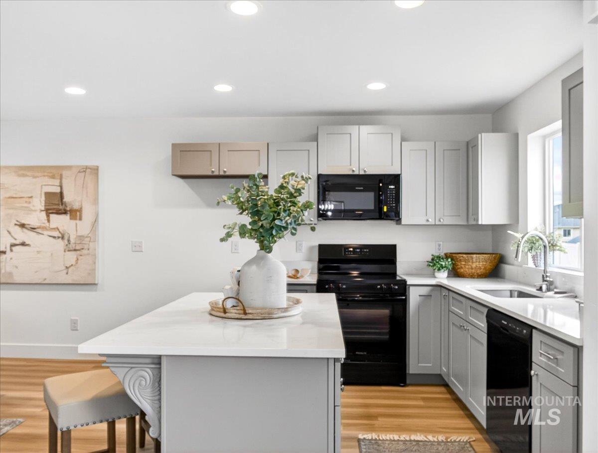 1611 Regency Way, Emmett, Idaho 83617, 3 Bedrooms, 2 Bathrooms, Residential For Sale, Price $419,900, 98977511