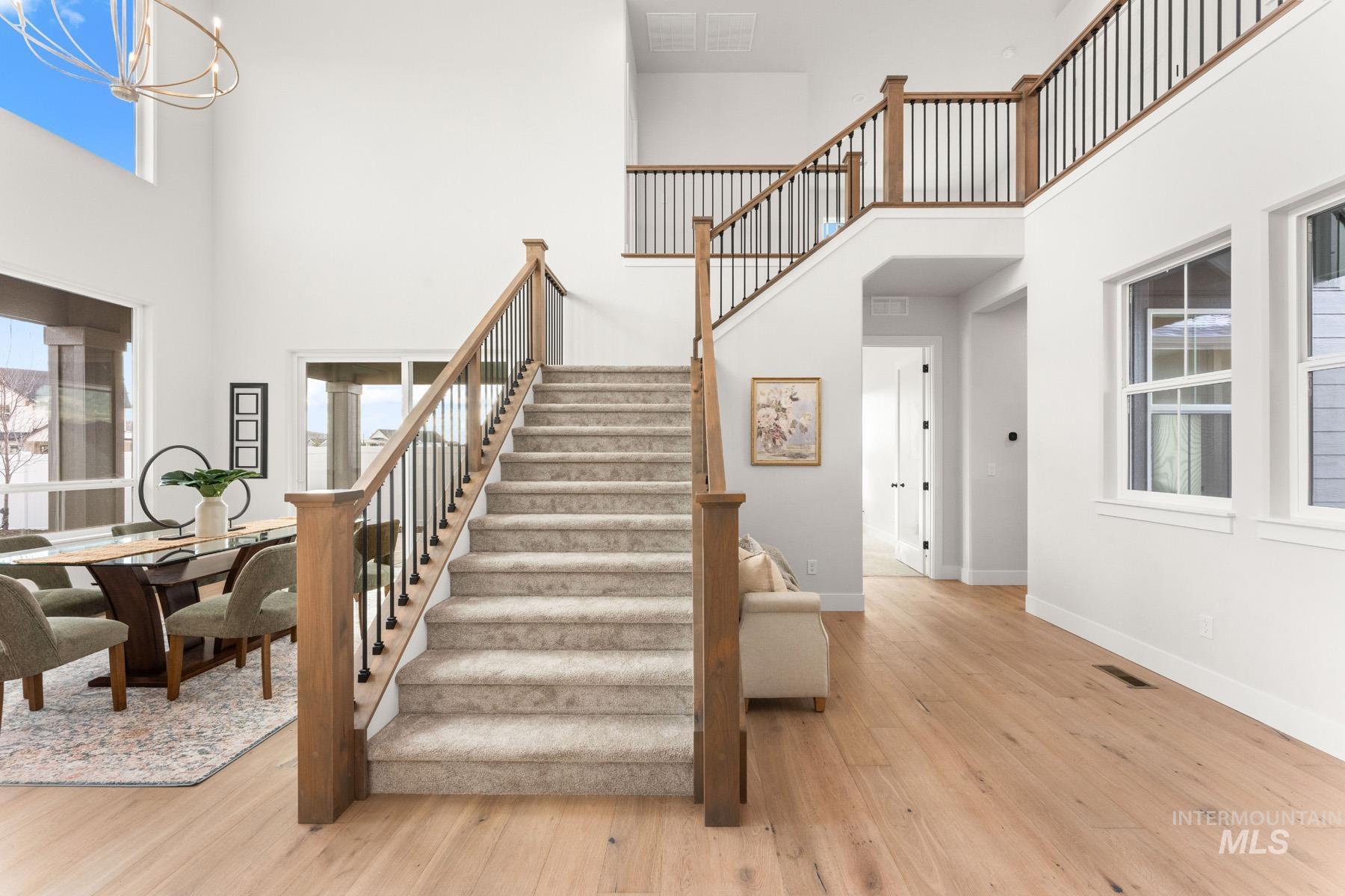 7535 W Diamond Lake Dr, Boise, Idaho 83714, 4 Bedrooms, 4.5 Bathrooms, Residential For Sale, Price $1,209,971, 98977517