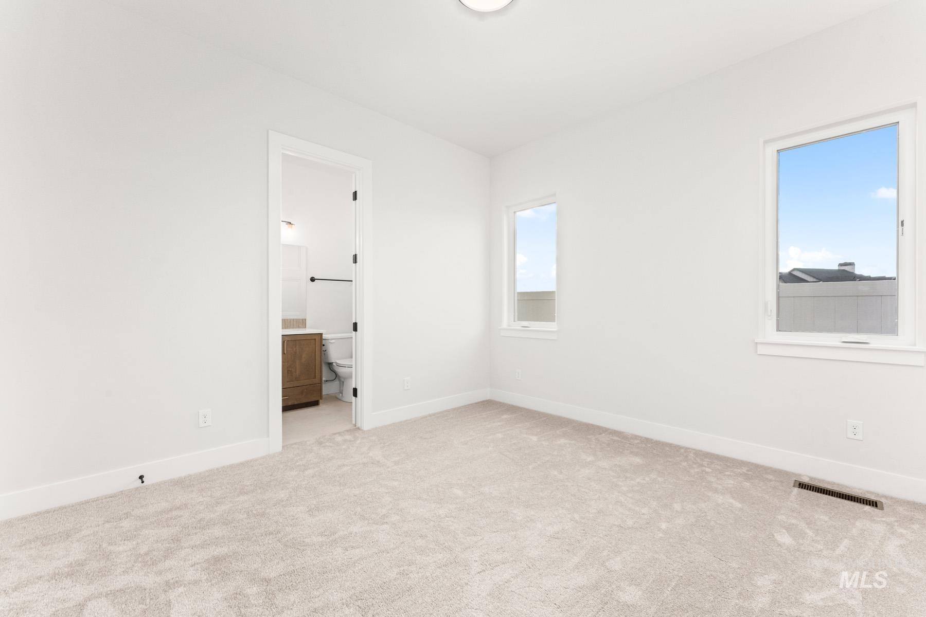 7535 W Diamond Lake Dr, Boise, Idaho 83714, 4 Bedrooms, 4.5 Bathrooms, Residential For Sale, Price $1,209,971, 98977517