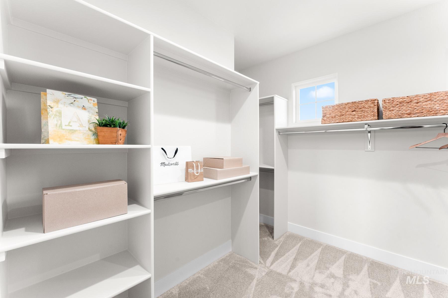 7535 W Diamond Lake Dr, Boise, Idaho 83714, 4 Bedrooms, 4.5 Bathrooms, Residential For Sale, Price $1,209,971, 98977517