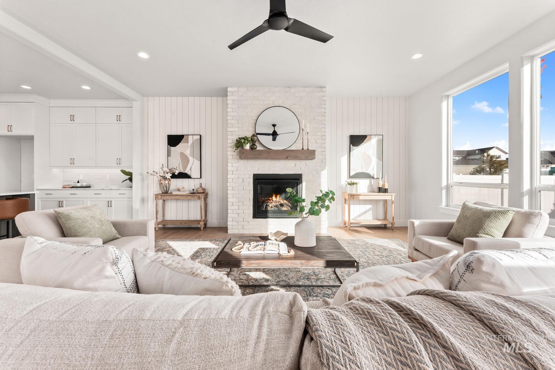 7535 W Diamond Lake Dr, Boise, Idaho 83714, 4 Bedrooms, 4.5 Bathrooms, Residential For Sale, Price $1,209,971, 98977517