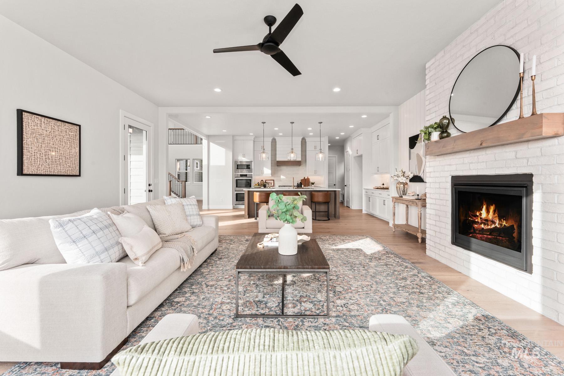 7535 W Diamond Lake Dr, Boise, Idaho 83714, 4 Bedrooms, 4.5 Bathrooms, Residential For Sale, Price $1,209,971, 98977517