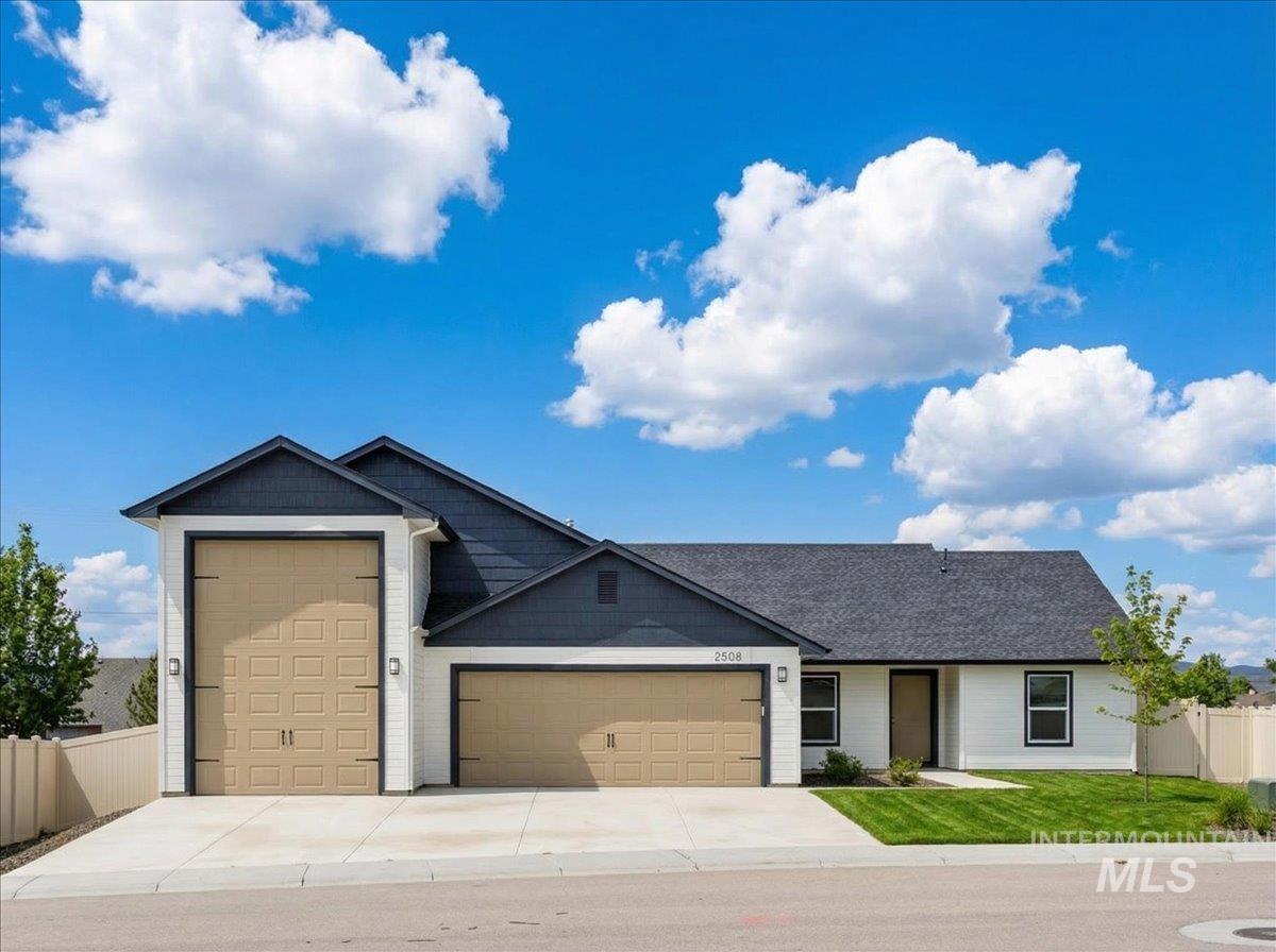 2508 E Crooked Creek Street, Emmett, Idaho 83617, 3 Bedrooms, 2 Bathrooms, Residential For Sale, Price $483,000, 98977518