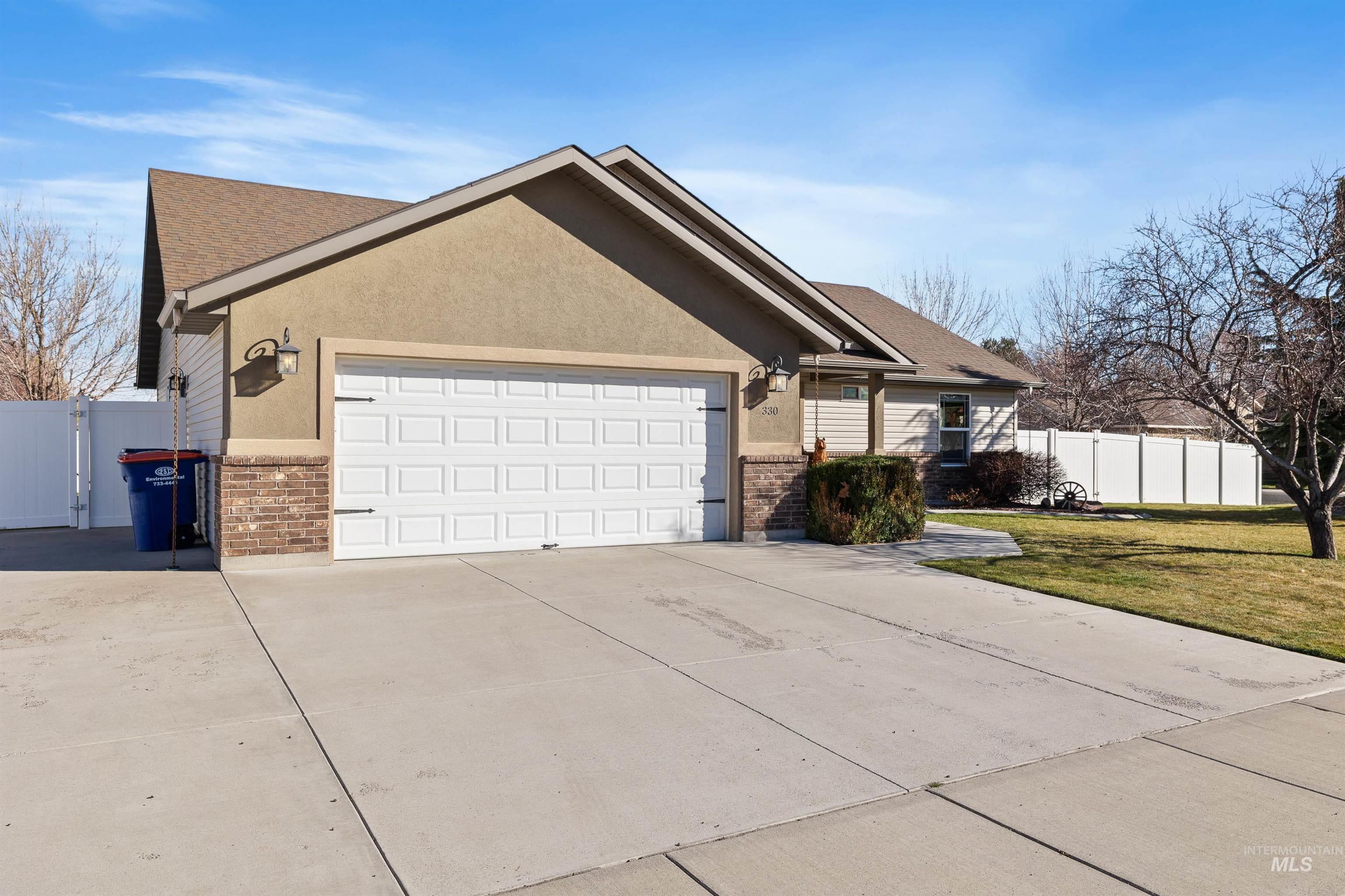 330 Arrowhead Path, Twin Falls, Idaho 83301, 3 Bedrooms, 2 Bathrooms, Residential For Sale, Price $429,900, 98977524