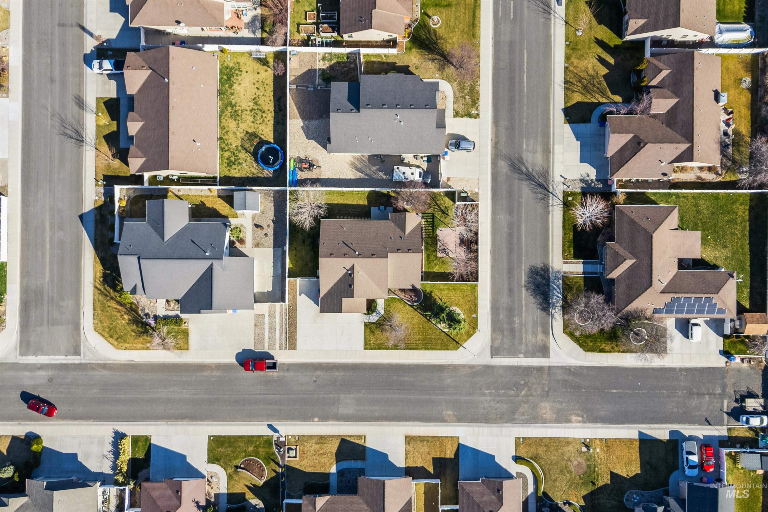 330 Arrowhead Path, Twin Falls, Idaho 83301, 3 Bedrooms, 2 Bathrooms, Residential For Sale, Price $429,900, 98977524