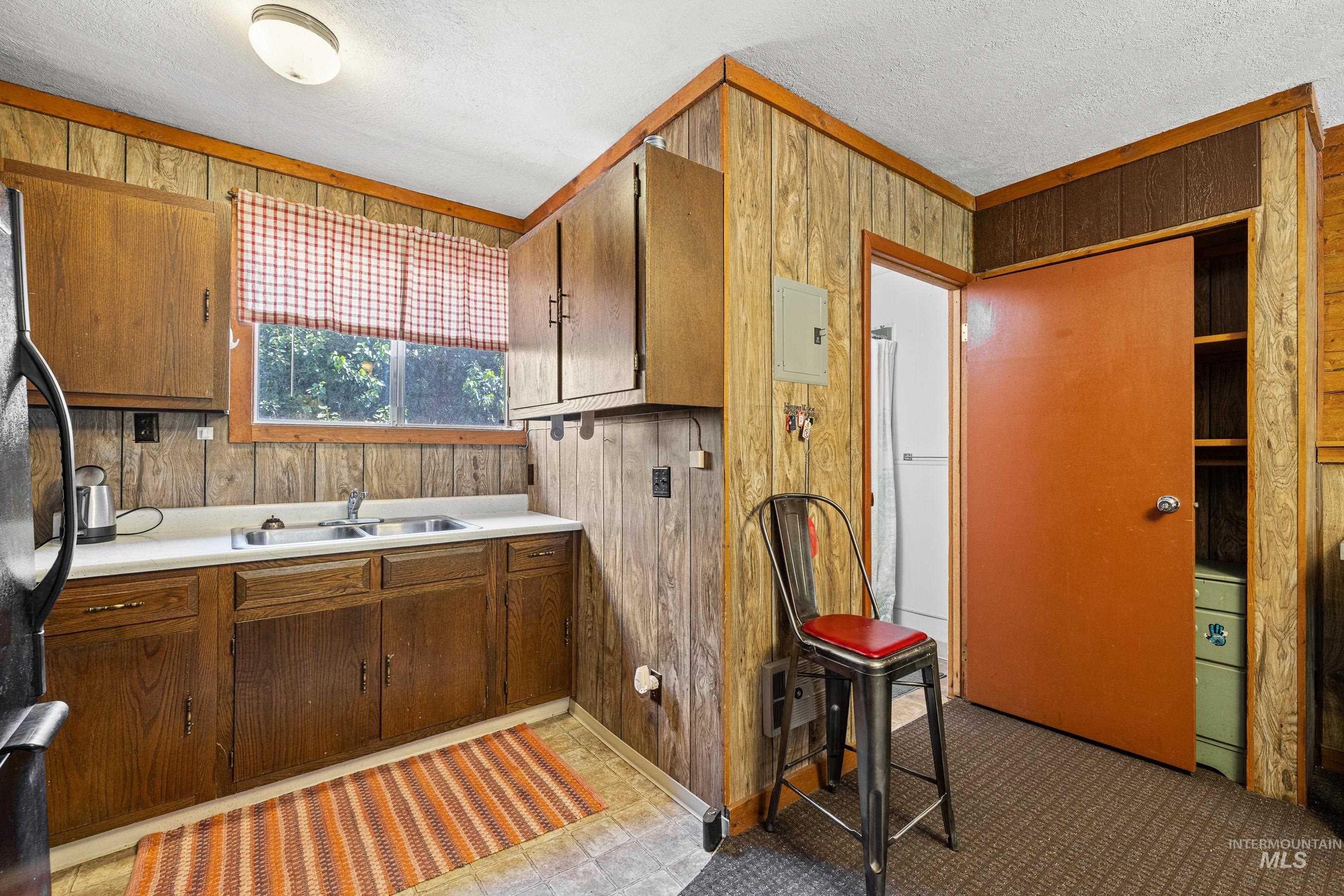 192 Shingle Creek Road, Riggins, Idaho 83549, 15 Bedrooms, 17 Bathrooms, Residential For Sale, Price $1,600,000, 98977534