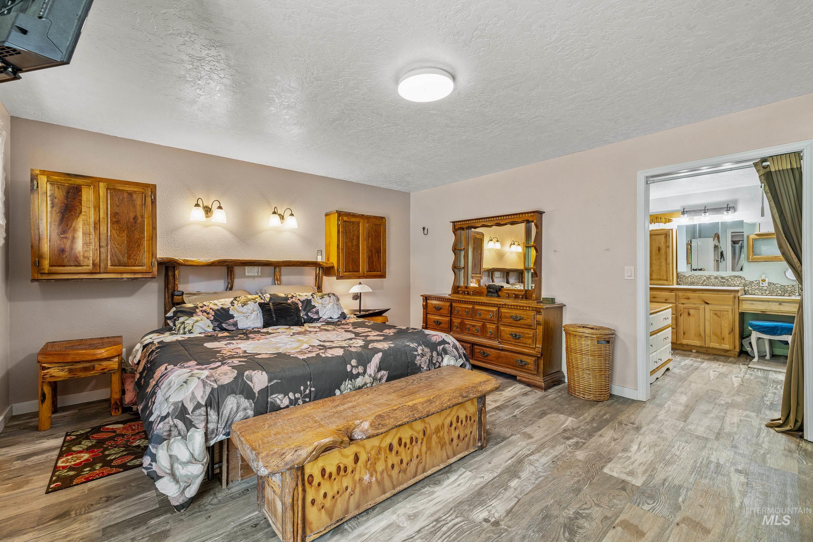 192 Shingle Creek Road, Riggins, Idaho 83549, 15 Bedrooms, 17 Bathrooms, Residential For Sale, Price $1,600,000, 98977535