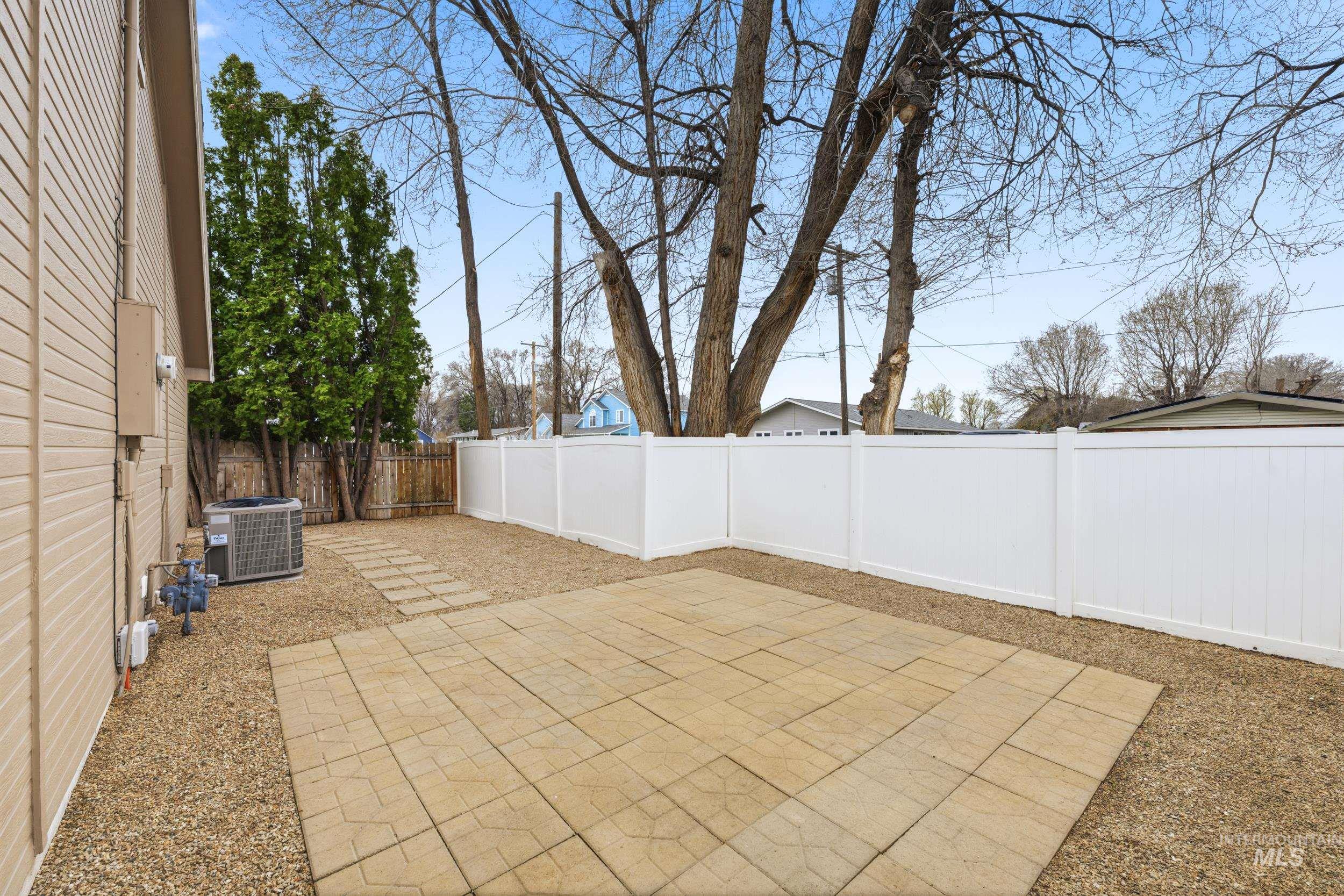 629 Lake Lowell, Nampa, Idaho 83686, 6 Bedrooms, 3.5 Bathrooms, Residential For Sale, Price $494,900,MLS 98977539