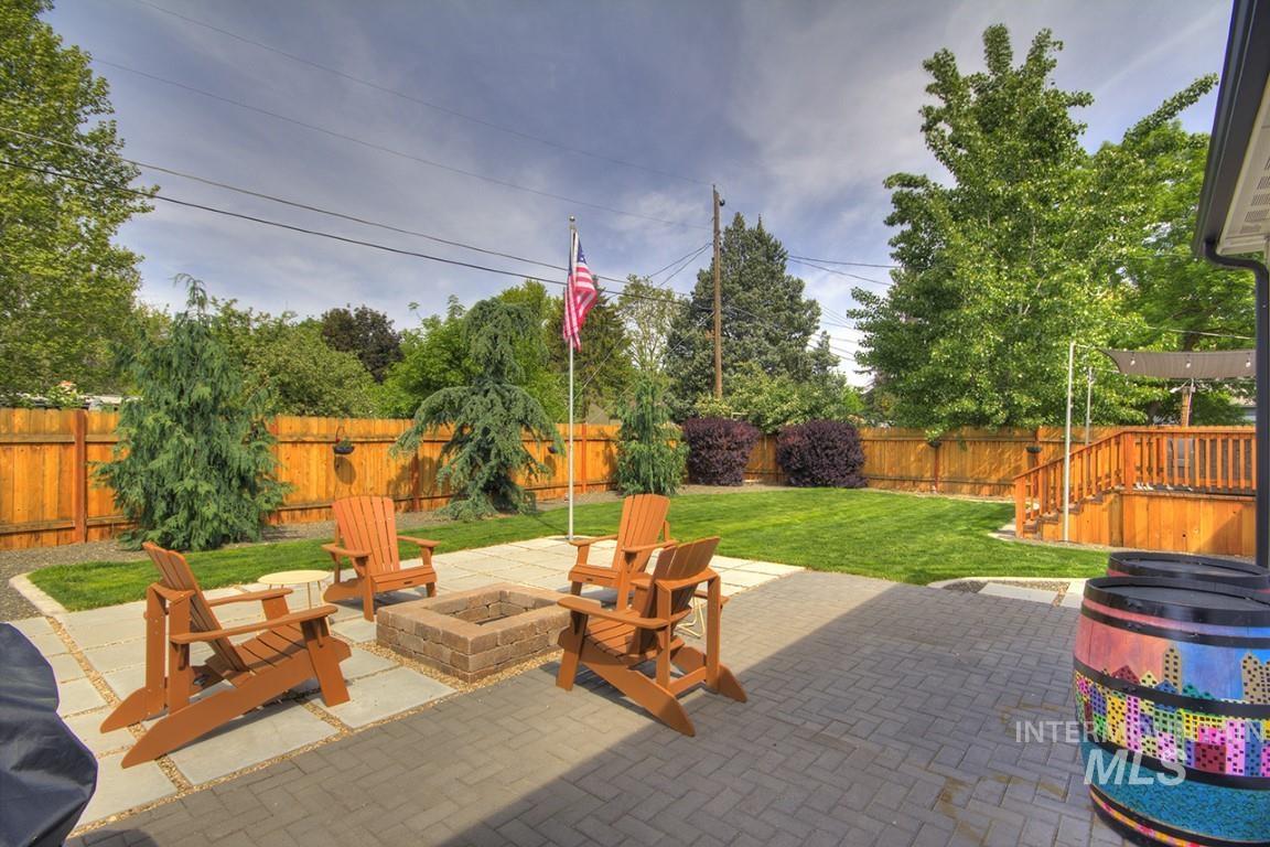 1501 S Hervey St, Boise, Idaho 83705, 4 Bedrooms, 3 Bathrooms, Residential For Sale, Price $689,900,MLS 98977541