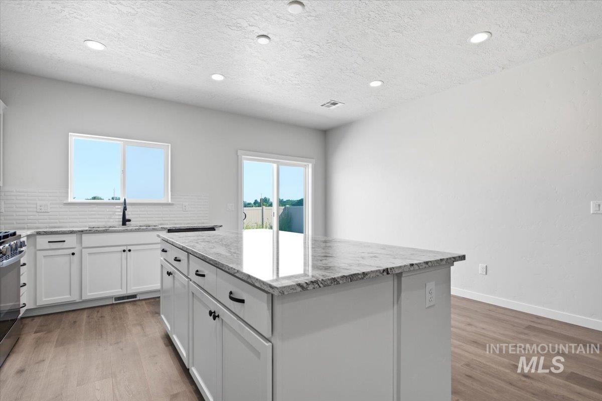 11470 W Tutor St, Nampa, Idaho 83651, 3 Bedrooms, 2 Bathrooms, Residential For Sale, Price $409,990, 98977542