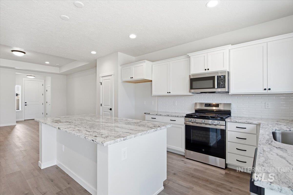 11470 W Tutor St, Nampa, Idaho 83651, 3 Bedrooms, 2 Bathrooms, Residential For Sale, Price $409,990, 98977542