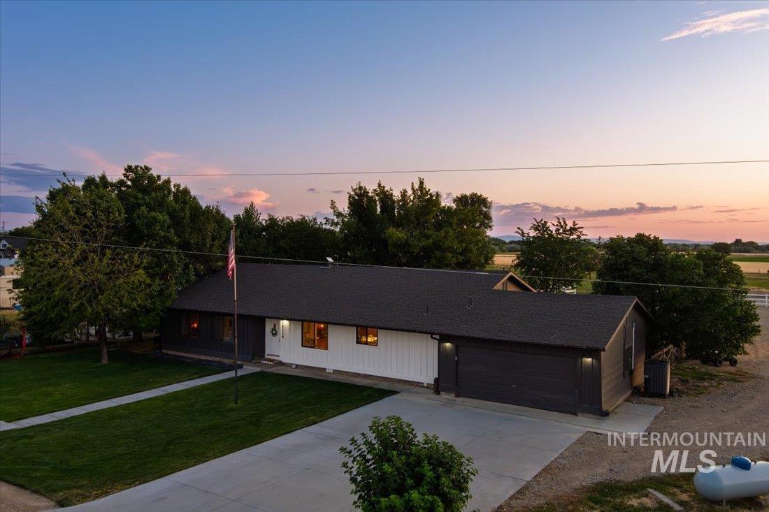4825 High Hope Ln, Nampa, Idaho 83686, 4 Bedrooms, 2.5 Bathrooms, Residential For Sale, Price $985,000, 98977544