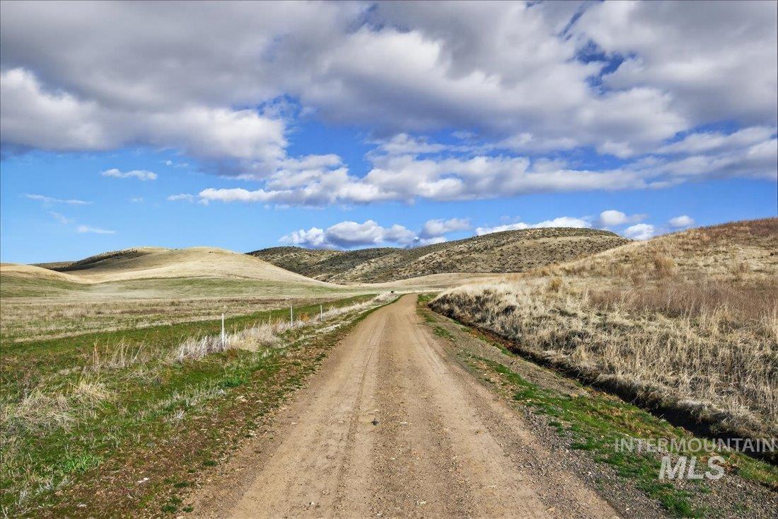 1522, 1536, 1550 Monroe Creek Rd, Weiser, Idaho 83672, Farm & Ranch For Sale, Price $1,395,000,MLS 98977547