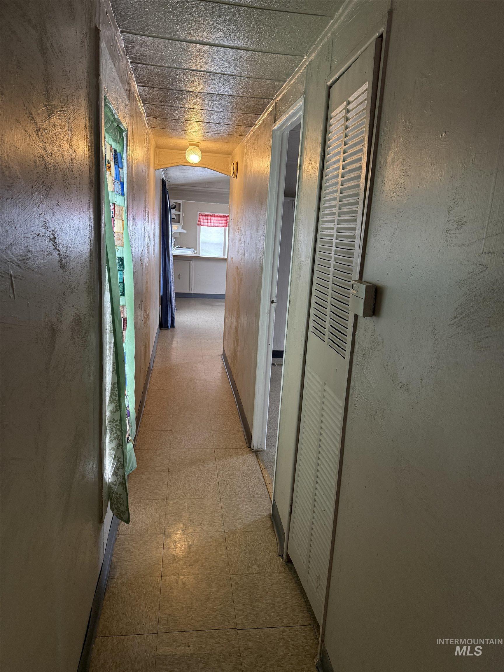 711 4th Ave N #28, Nampa, Idaho 83687, 2 Bedrooms, 1 Bathroom, Residential For Sale, Price $59,000,MLS 98977549