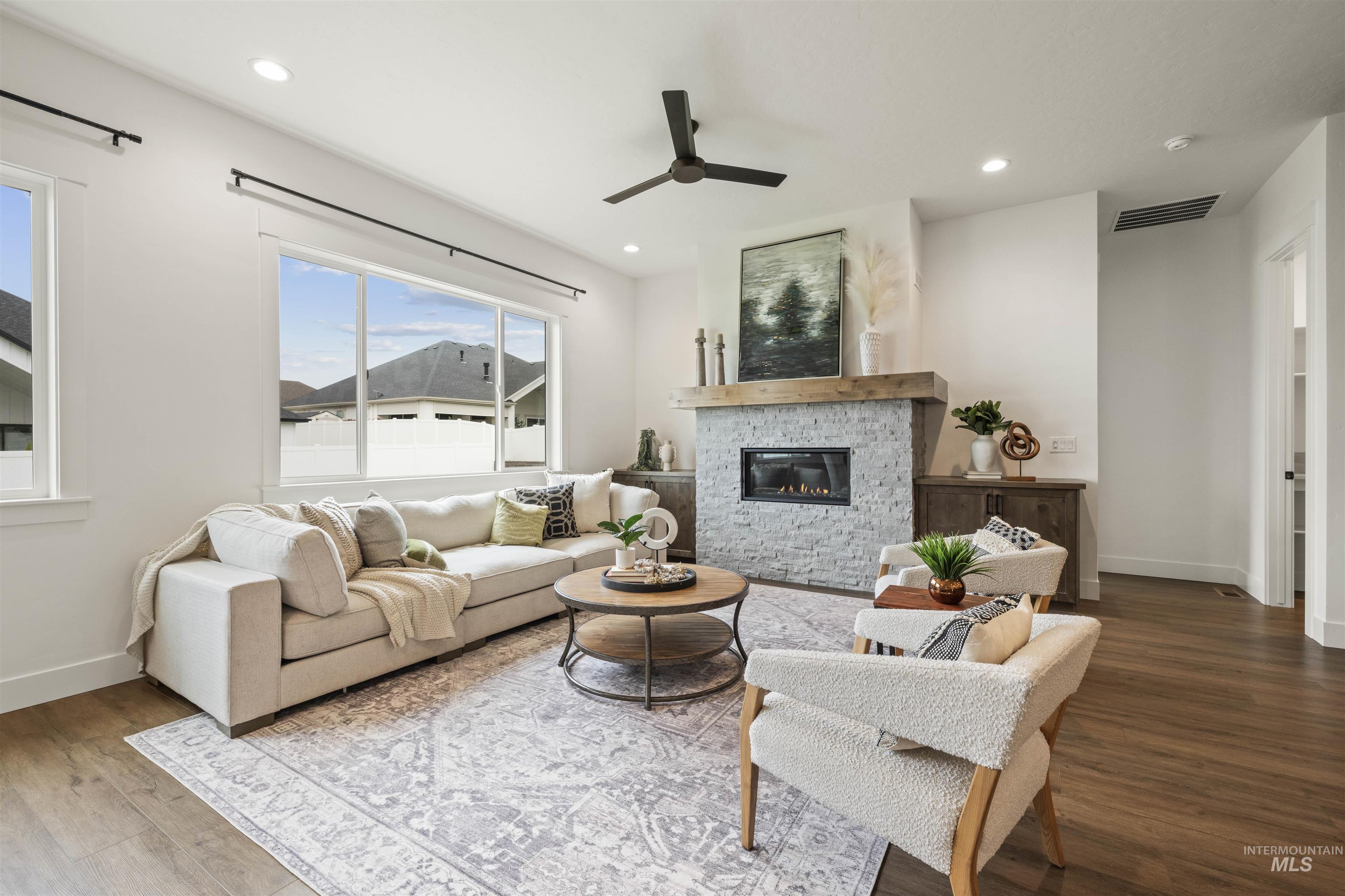 2941 N Staghaven Ave, Star, Idaho 83669-1007, 4 Bedrooms, 4.5 Bathrooms, Residential For Sale, Price $1,200,000, 98977551