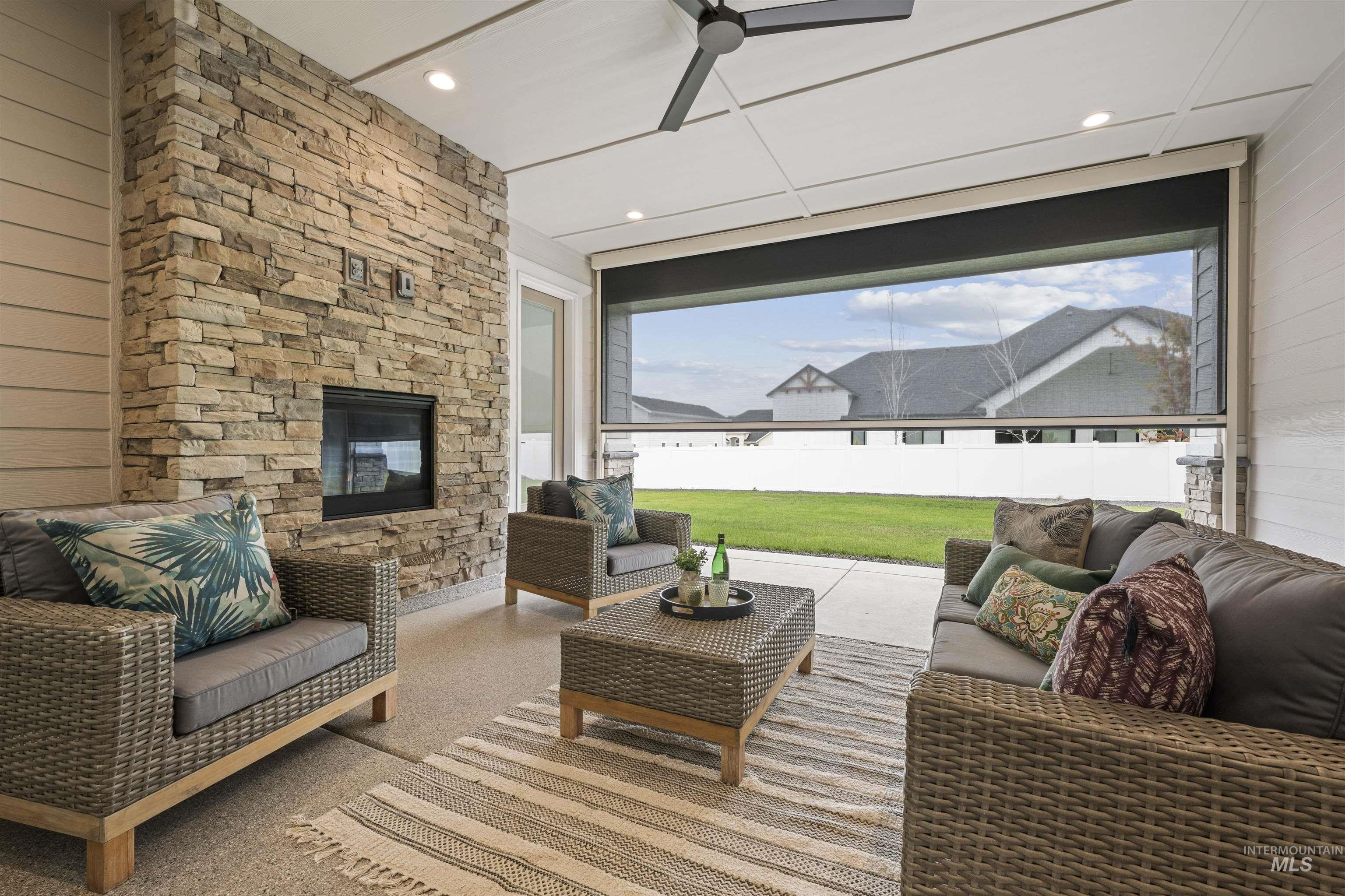 2941 N Staghaven Ave, Star, Idaho 83669-1007, 4 Bedrooms, 4.5 Bathrooms, Residential For Sale, Price $1,200,000, 98977551