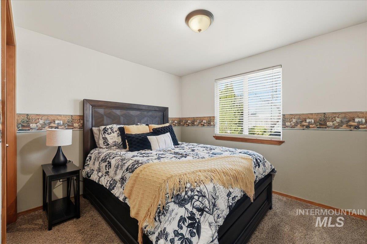 3864 E Wormwood Ct, Boise, Idaho 83716, 3 Bedrooms, 2 Bathrooms, Residential For Sale, Price $469,900,MLS 98977555