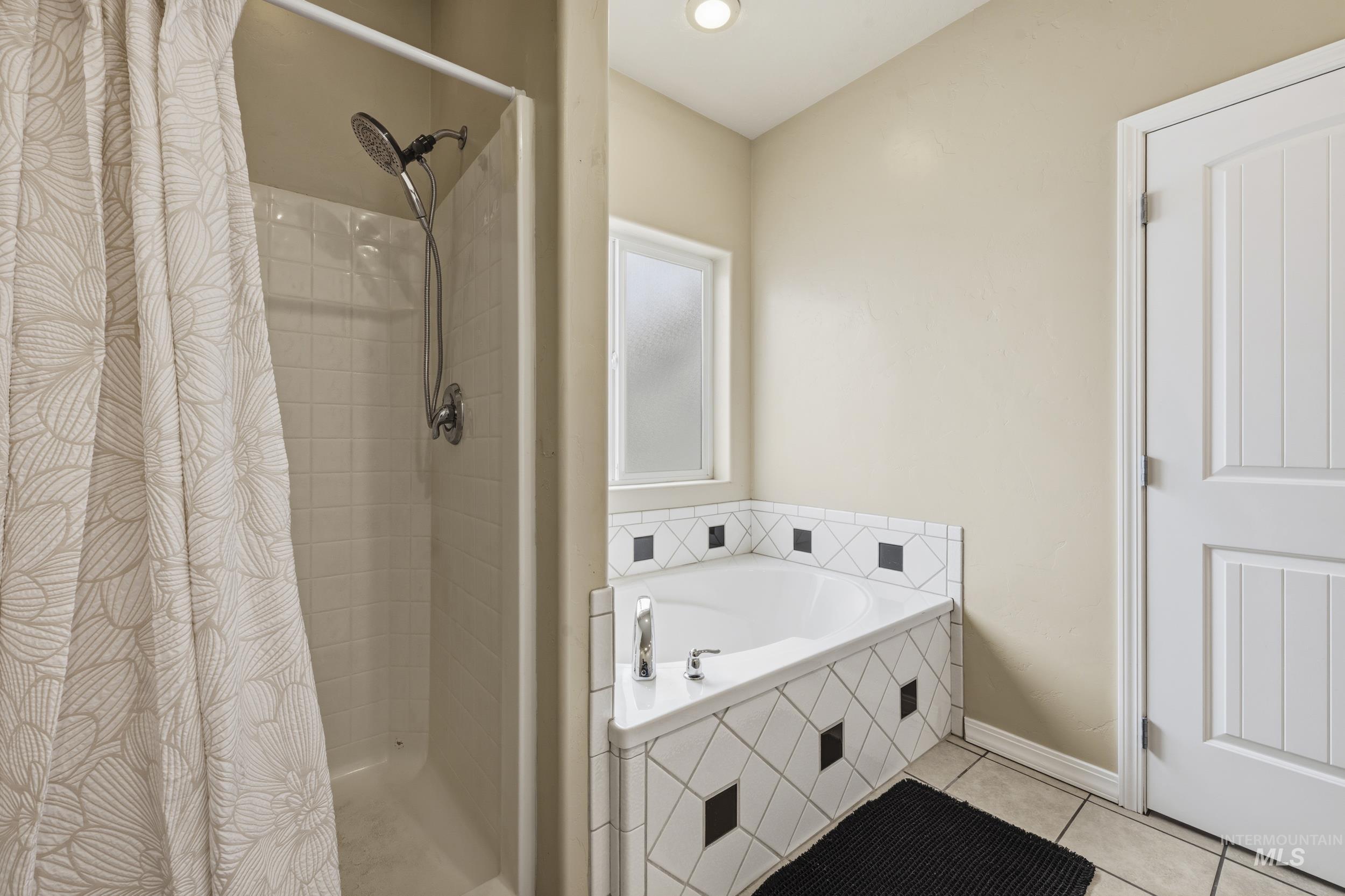 1101 Pioneer Way, Parma, Idaho 83660, 3 Bedrooms, 2 Bathrooms, Residential For Sale, Price $455,000,MLS 98977557