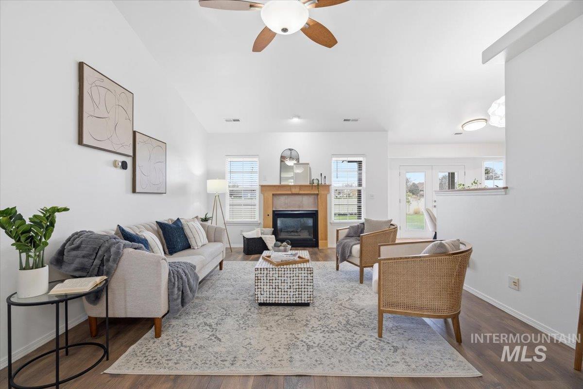 8864 W Mediterranean Ct, Boise, Idaho 83709, 3 Bedrooms, 2 Bathrooms, Residential For Sale, Price $489,000,MLS 98977569