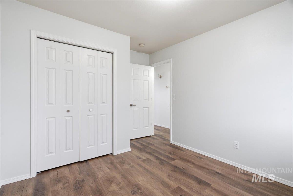 8864 W Mediterranean Ct, Boise, Idaho 83709, 3 Bedrooms, 2 Bathrooms, Residential For Sale, Price $489,000,MLS 98977569