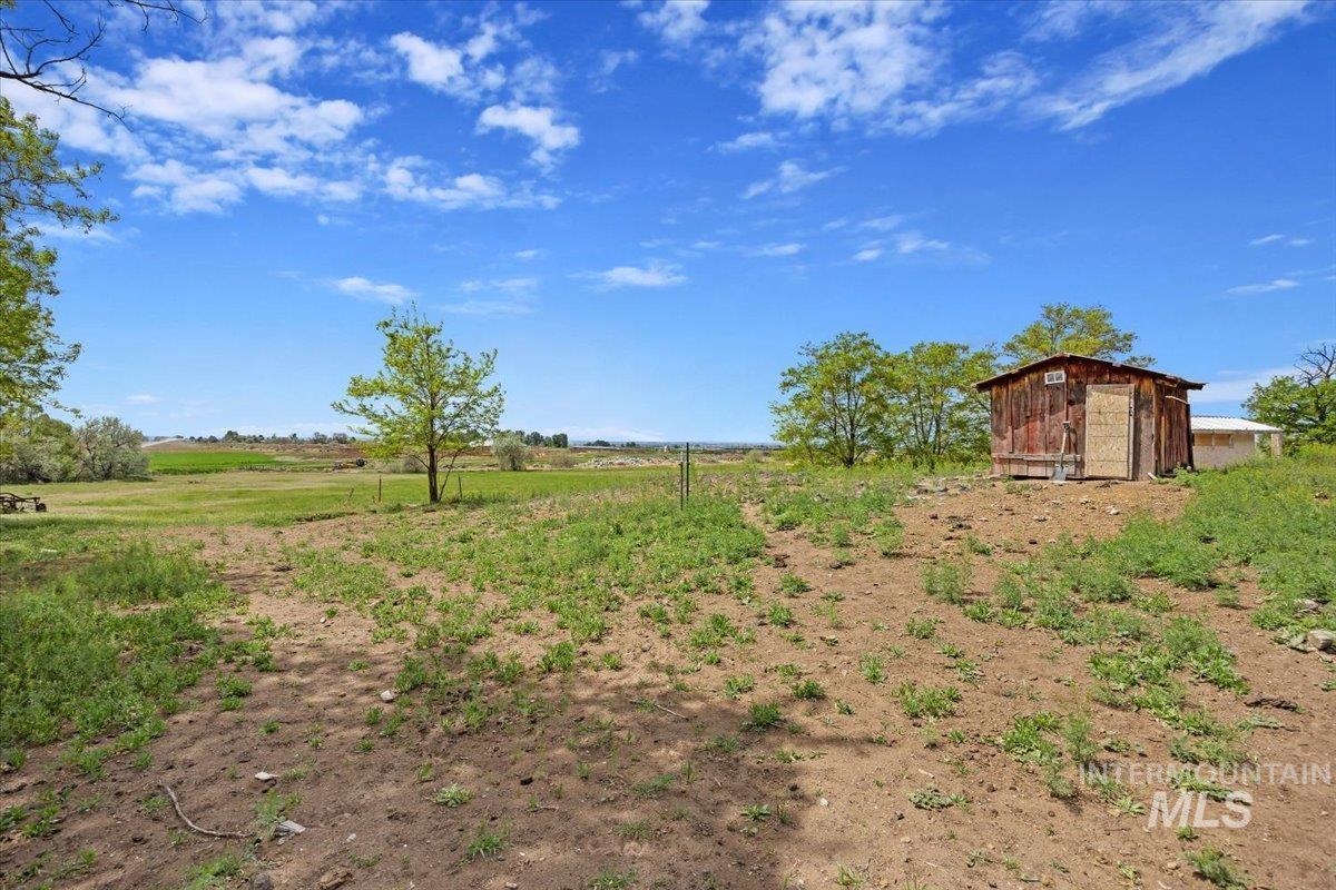 169 W 200 N, Jerome, Idaho 83338, 4 Bedrooms, 2 Bathrooms, Residential For Sale, Price $584,900,MLS 98977570