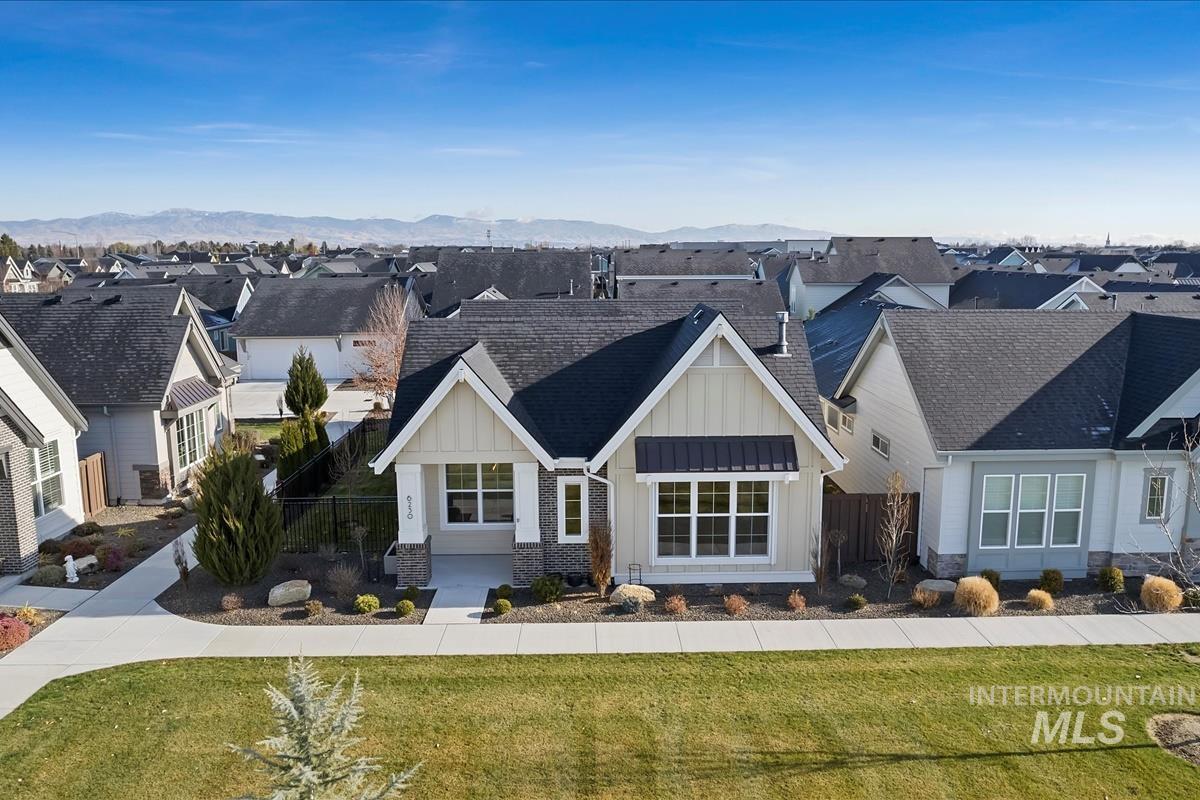 6230 N Bolsena Lane, Meridian, Idaho 83646-7601, 2 Bedrooms, 2 Bathrooms, Residential For Sale, Price $609,000, 98977579