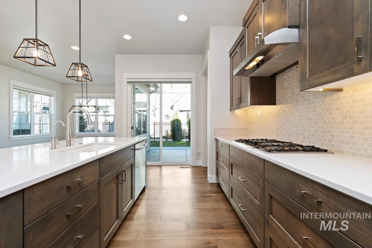 6230 N Bolsena Lane, Meridian, Idaho 83646-7601, 2 Bedrooms, 2 Bathrooms, Residential For Sale, Price $609,000, 98977579