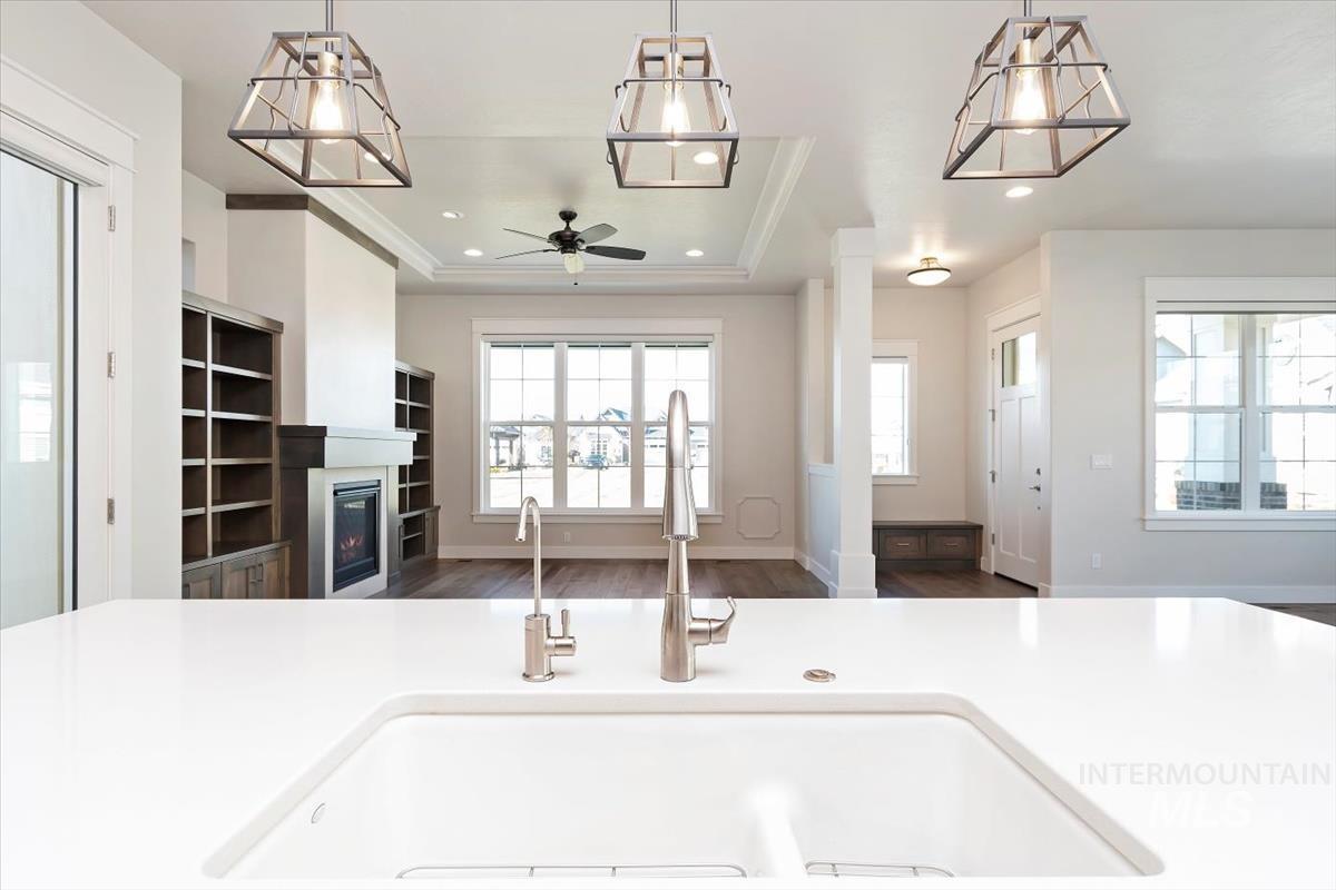 6230 N Bolsena Lane, Meridian, Idaho 83646-7601, 2 Bedrooms, 2 Bathrooms, Residential For Sale, Price $609,000, 98977579