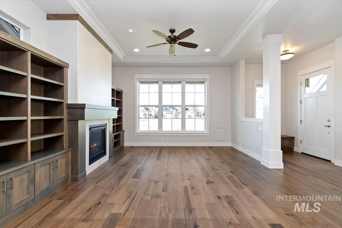 6230 N Bolsena Lane, Meridian, Idaho 83646-7601, 2 Bedrooms, 2 Bathrooms, Residential For Sale, Price $609,000, 98977579